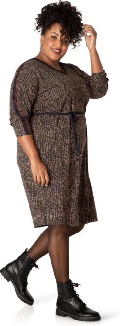 Jurk Naomi IVY BELLA 105CM 9 Jurk Naomi IVY BELLA 105CM -Trendyo Trendy Winkel 445x1200 3