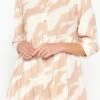 LOLALIZA Babydoll Jurk Met Zebraprint - Beige - Maat 48