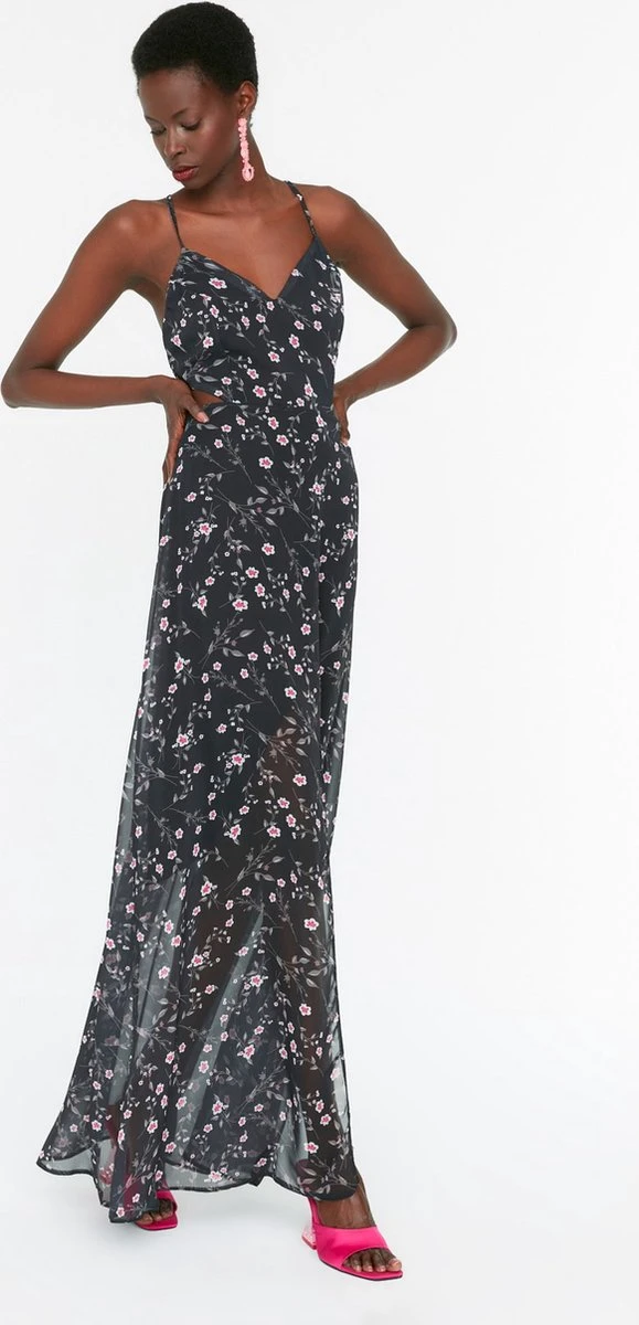 Trendyol Vrouwen Standaard Mouw V-hals A-lijn Jurk 3 Trendyol Vrouwen Standaard Mouw V-hals A-lijn Jurk