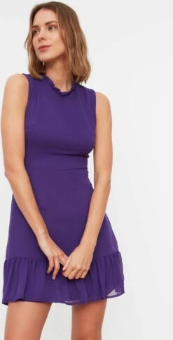 Trendyol Vrouwen Standaard Mouw Staande Kraag A-lijn Jurk 19 Trendyol Vrouwen Standaard Mouw Staande Kraag A-lijn Jurk -Trendyo Trendy Winkel 614x1200 7