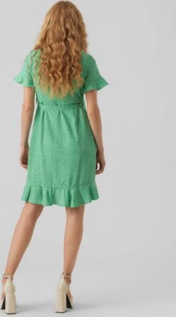 VERO MODA VMHENNA 2/4 WRAP FRILL DRESS WVN Dames Jurk - Maat XS -Trendyo Trendy Winkel 666x1200 1
