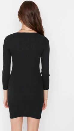 Trendyol Vrouwen Standaard Mouw Ronde Hals Bodycon Jurk -Trendyo Trendy Winkel 675x1200 7