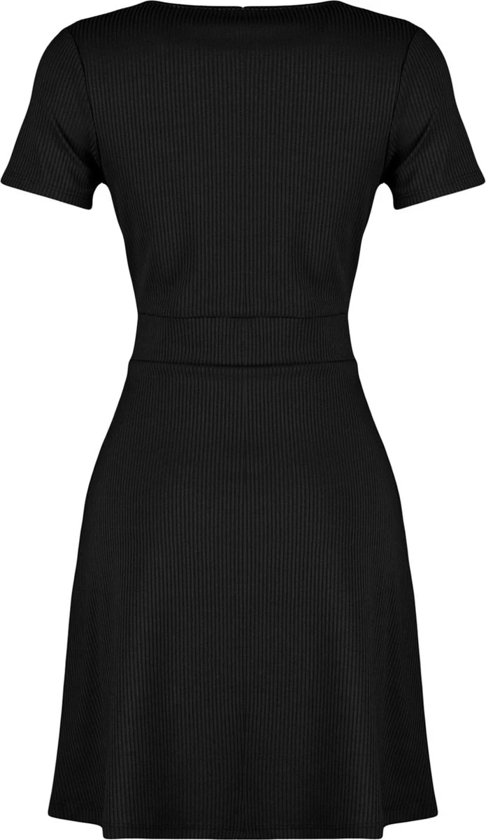 Trendyol Vrouwen Standaard Mouw Cache-coeur A-lijn Jurk 11 Trendyol Vrouwen Standaard Mouw Cache-coeur A-lijn Jurk - Afbeelding 9