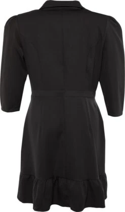 Trendyol Vrouwen Standaard Mouw Reverskraag Basis Grote Maten Jurk 20 Trendyol Vrouwen Standaard Mouw Reverskraag Basis Grote Maten Jurk -Trendyo Trendy Winkel 711x1200 6