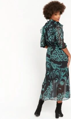 LOLALIZA Lange Jurk Met Ruches - Groen - Maat 42 -Trendyo Trendy Winkel 719x1200 3