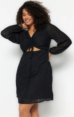 Trendyol Vrouwen Ballon Mouw V-hals Schaatser Grote Maten Jurk -Trendyo Trendy Winkel 761x1200 6