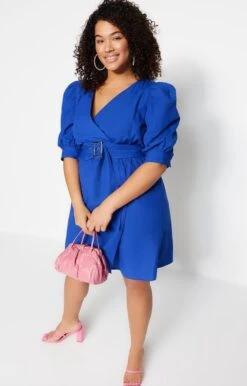 Trendyol Vrouwen Gepofte/ruche Mouw V-hals Omslag Grote Maten Jurk -Trendyo Trendy Winkel 767x1200 2