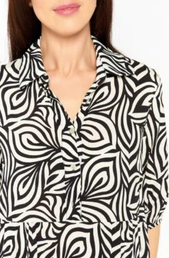 LOLALIZA Maxi-jurk Met Grafische Print - Zwart - Maat 48 7 LOLALIZA Maxi-jurk Met Grafische Print - Zwart - Maat 48 -Trendyo Trendy Winkel 789x1200 7