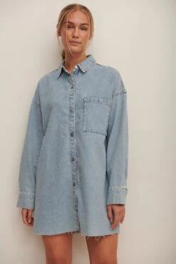 NA-KD Raw Edge Denim Dress Dames Jurk - Maat 36