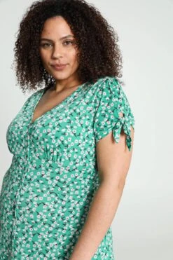 Paprika Koud Gebreide Lange Jurk Met Bloemenprint -Trendyo Trendy Winkel 799x1200 413