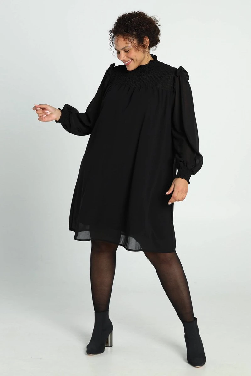 Paprika Korte, Effen Jurk In Voile Met Smokwerk 8 Paprika Korte, Effen Jurk In Voile Met Smokwerk - Afbeelding 6