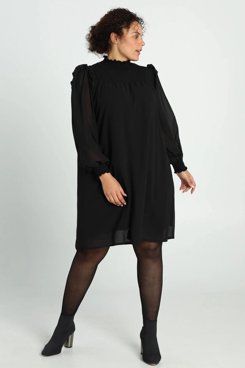 Paprika Korte, Effen Jurk In Voile Met Smokwerk 11 Paprika Korte, Effen Jurk In Voile Met Smokwerk - Afbeelding 9