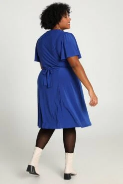 Paprika Korte, Effen Bow Jurk Met Smokwerk Op De Taille -Trendyo Trendy Winkel 799x1200 90