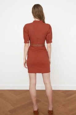Trendyol Vrouwen Standaard Mouw Staande Kraag Bodycon Jurk -Trendyo Trendy Winkel 800x1200 1077