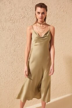 Trendyol Vrouwen Standaard Mouw Col Nek Verschuiving Jurk -Trendyo Trendy Winkel 800x1200 1101