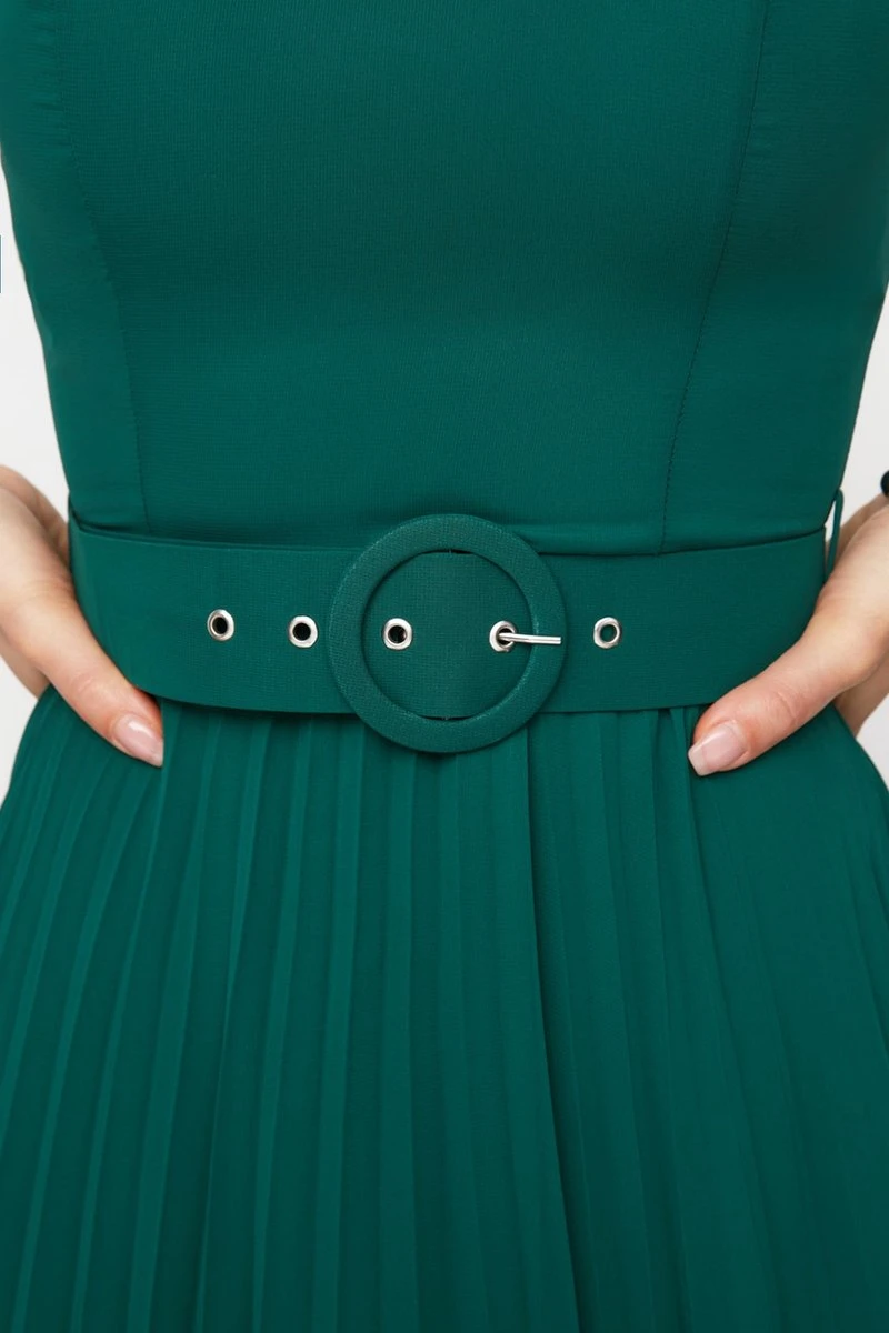 Trendyol Vrouwen Raglan Mouw Halternek A-lijn Jurk 10 Trendyol Vrouwen Raglan Mouw Halternek A-lijn Jurk - Afbeelding 8