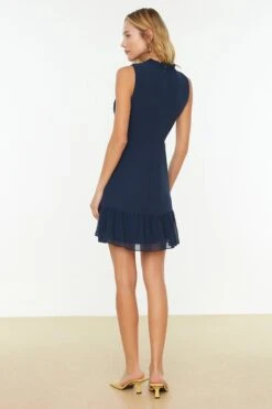 Trendyol Vrouwen Standaard Mouw Staande Kraag A-lijn Jurk -Trendyo Trendy Winkel 800x1200 1168