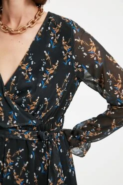 Trendyol Vrouwen Gepofte/ruche Mouw Cache-coeur Schaatser Jurk 15 Trendyol Vrouwen Gepofte/ruche Mouw Cache-coeur Schaatser Jurk -Trendyo Trendy Winkel 800x1200 1260