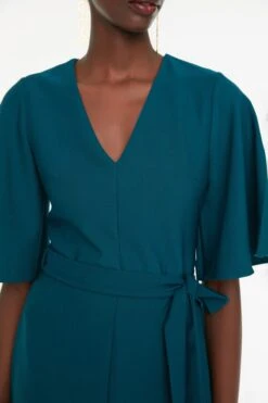 Trendyol Vrouwen Fluit Mouw V-hals Bodycon Jurk -Trendyo Trendy Winkel 800x1200 1303