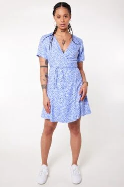 America Today Dae - Dames Jurk - Maat S -Trendyo Trendy Winkel 800x1200 1356