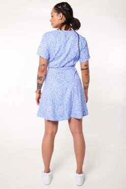 America Today Dae - Dames Jurk - Maat S -Trendyo Trendy Winkel 800x1200 1357