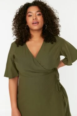 Trendyol Vrouwen Standaard Mouw V-hals Omslag Grote Maten Jurk -Trendyo Trendy Winkel 800x1200 1690