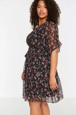 Trendyol Vrouwen Standaard Mouw Cache-coeur A-lijn Plus Size Jurk 20 Trendyol Vrouwen Standaard Mouw Cache-coeur A-lijn Plus Size Jurk -Trendyo Trendy Winkel 800x1200 1767