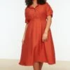 Trendyol Vrouwen Standaard Mouw Kraag A-lijn Plus Size Jurk -Trendyo Trendy Winkel 800x1200 1769