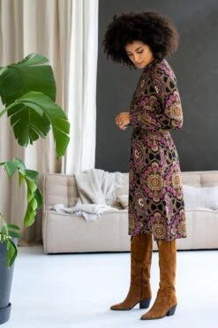 Geisha Jurk Tricot Flowerprint Jurk 27562 20 Fuchsia Combi Dames Maat - XS -Trendyo Trendy Winkel 800x1200 199