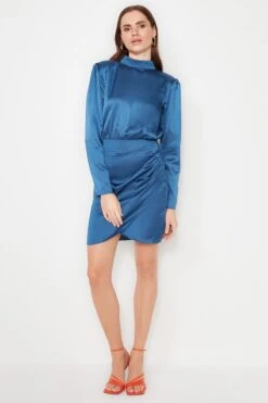 Trendyol Vrouwen Standaard Mouw Staande Kraag Omslag Jurk -Trendyo Trendy Winkel 800x1200 423