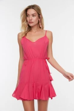 Trendyol Vrouwen Standaard Mouw V-hals A-lijn Jurk