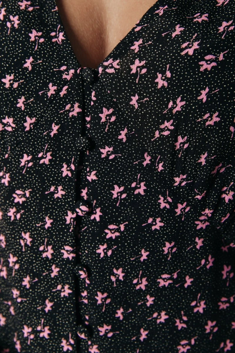 Colourful Rebel Tyra Flower Jurk Zwart Dames - Wijduitlopende Fit - Viscose - S 4 Colourful Rebel Tyra Flower Jurk Zwart Dames - Wijduitlopende Fit - Viscose - S - Afbeelding 2