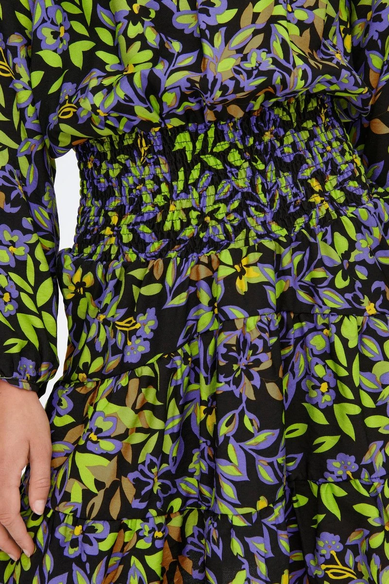 Only Jurk Onlalora L/s Smock Dress Ptm 15271633 Black/town Flowe Dames Maat - M 7 Only Jurk Onlalora L/s Smock Dress Ptm 15271633 Black/town Flowe Dames Maat - M - Afbeelding 5