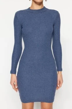 Trendyol Vrouwen Standaard Mouw Staande Kraag Bodycon Jurk -Trendyo Trendy Winkel 800x1200 598