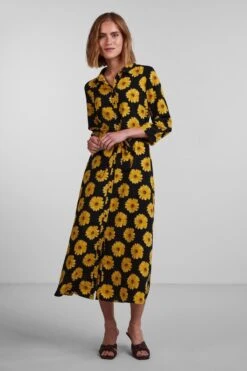 Pieces Jurk Pcjapril 3/4 Ankle Dress D2d Bc 17135407 Black/sunflower Dames Maat - S -Trendyo Trendy Winkel 800x1200 673