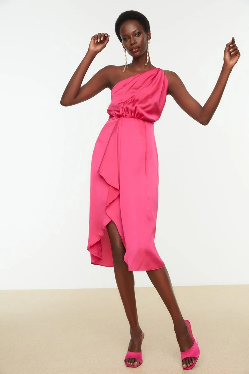 Trendyol Vrouwen Een Schouder Asymmetrische Kraag Omslag Jurk 3 Trendyol Vrouwen Een Schouder Asymmetrische Kraag Omslag Jurk