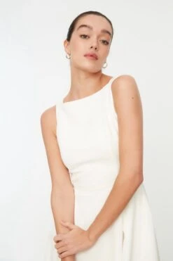 Trendyol Vrouwen Standaard Mouw Ronde Hals A-lijn Jurk -Trendyo Trendy Winkel 800x1200 856