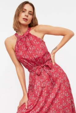 Trendyol Vrouwen Standaard Mouw Halternek A-lijn Jurk 19 Trendyol Vrouwen Standaard Mouw Halternek A-lijn Jurk -Trendyo Trendy Winkel 803x1200 2