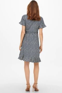 ONLY ONLOLIVIA S/S WRAP DRESS WVN NOOS Dames Jurk - Maat 34 14 ONLY ONLOLIVIA S/S WRAP DRESS WVN NOOS Dames Jurk - Maat 34 -Trendyo Trendy Winkel 804x1200 8
