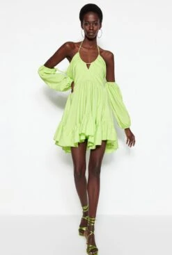 Trendyol Vrouwen Ballon Mouw Vierkante Kraag Schaatser Jurk -Trendyo Trendy Winkel 808x1200 4