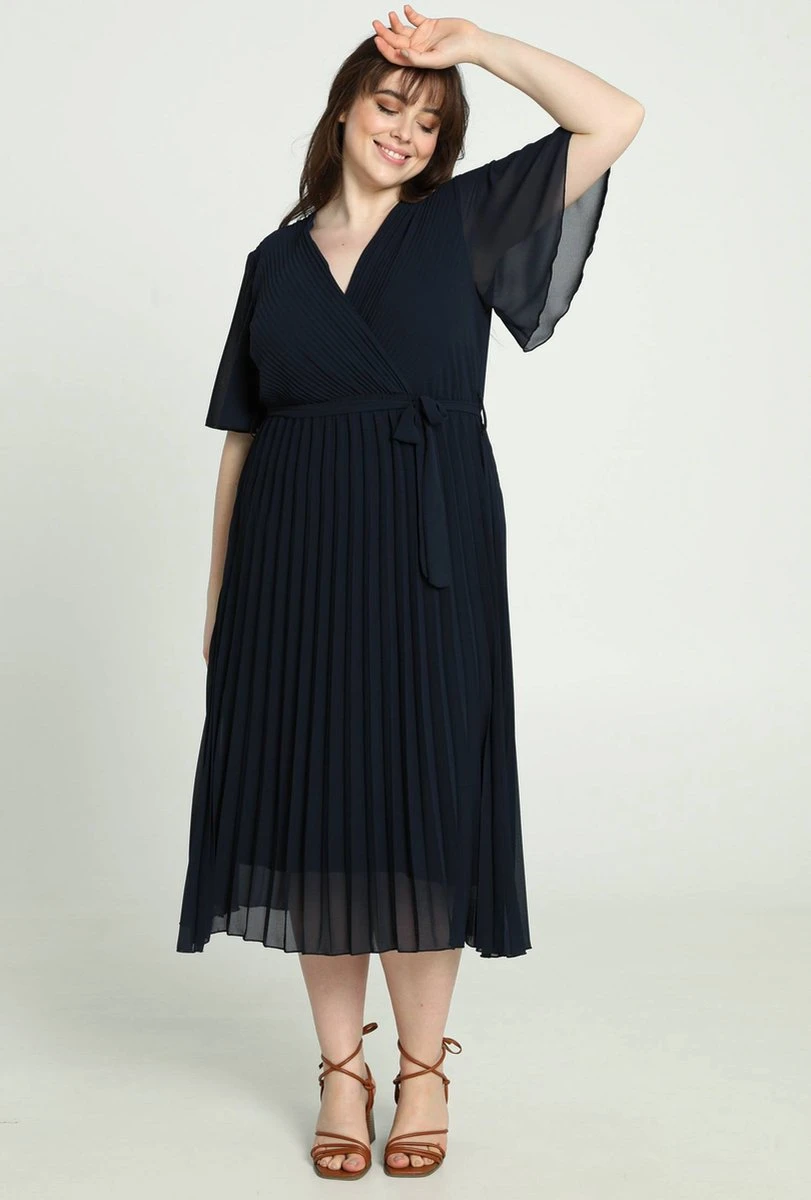 Promiss Halflange, Effen Plisséjurk Met Valse Wikkelkraag 9 Promiss Halflange, Effen Plisséjurk Met Valse Wikkelkraag - Afbeelding 7