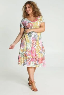 Paprika Korte, Katoenen Jurk Met Bloemenmotief -Trendyo Trendy Winkel 812x1200 23