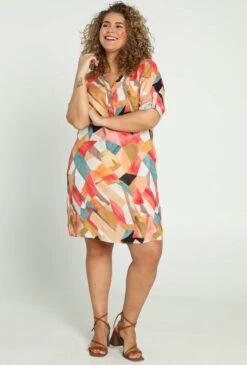 Paprika Korte, Linnen Jurk Met Grafisch Motief -Trendyo Trendy Winkel 813x1200 23