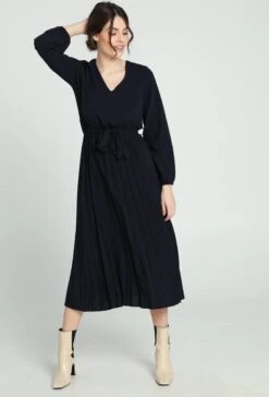 Cassis Lange, Effen Plisséjurk Met Riem -Trendyo Trendy Winkel 815x1200 8