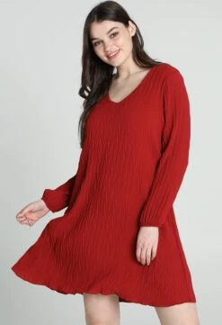 Cassis Korte, Effen Jurk Met Grafische Plissé-effecten Op De Stof