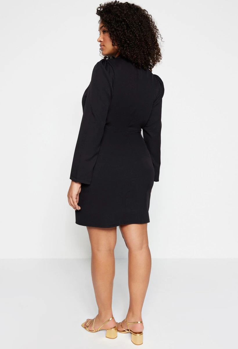 Trendyol Vrouwen Ballon Mouw Staande Kraag Bodycon Plus Size Jurk 8 Trendyol Vrouwen Ballon Mouw Staande Kraag Bodycon Plus Size Jurk - Afbeelding 6