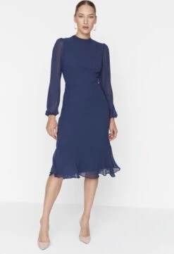 Trendyol Vrouwen Ballon Mouw Staande Kraag A-lijn Jurk -Trendyo Trendy Winkel 821x1200 4