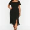 Trendyol Vrouwen Ballon Mouw Vierkante Kraag A-lijn Plus Size Jurk -Trendyo Trendy Winkel 822x1200 3