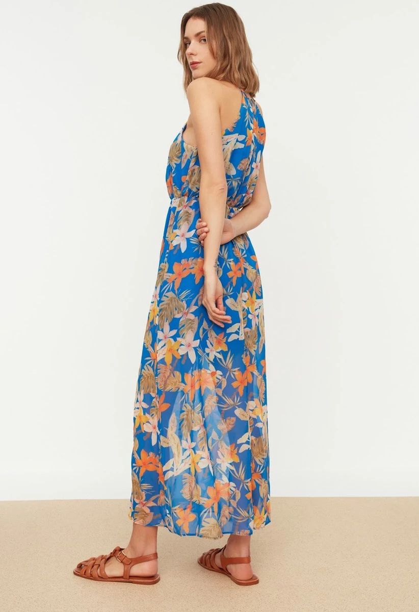 Trendyol Vrouwen Mouwloos Halternek Schaatser Jurk 7 Trendyol Vrouwen Mouwloos Halternek Schaatser Jurk - Afbeelding 5