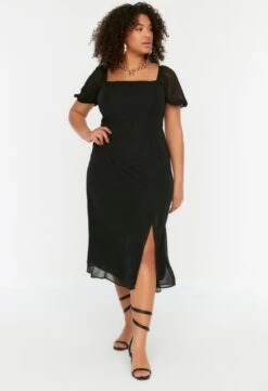 Trendyol Vrouwen Ballon Mouw Vierkante Kraag A-lijn Plus Size Jurk